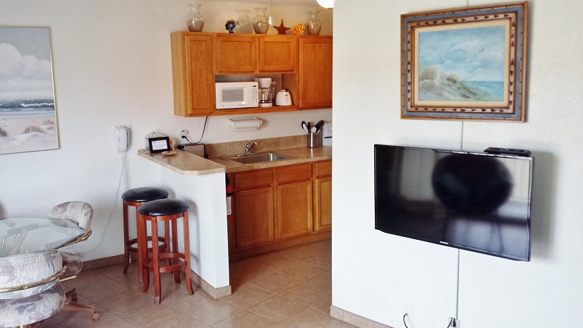 Dining





 Room and Kitchen