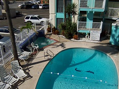 Elevated Pool-hot tub view